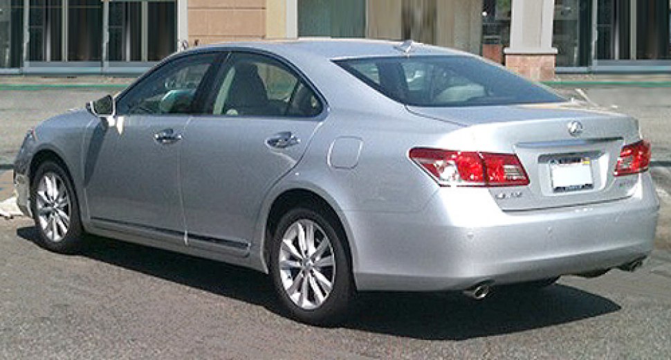 Lexus es xv40